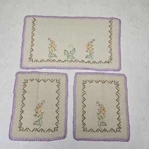 Hand Embroidered Flowers Tea Towel Table Cover Set Vintage 50s Bridgerton Chic